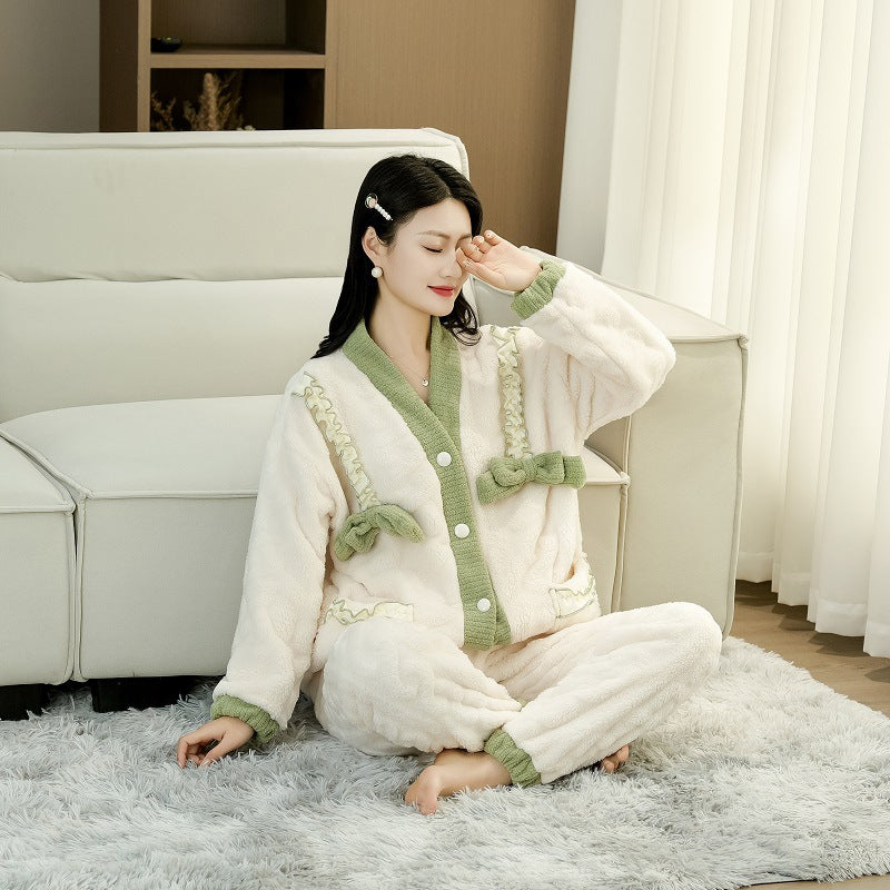 Women's Coral Fleece V-Neck Pajama Set
